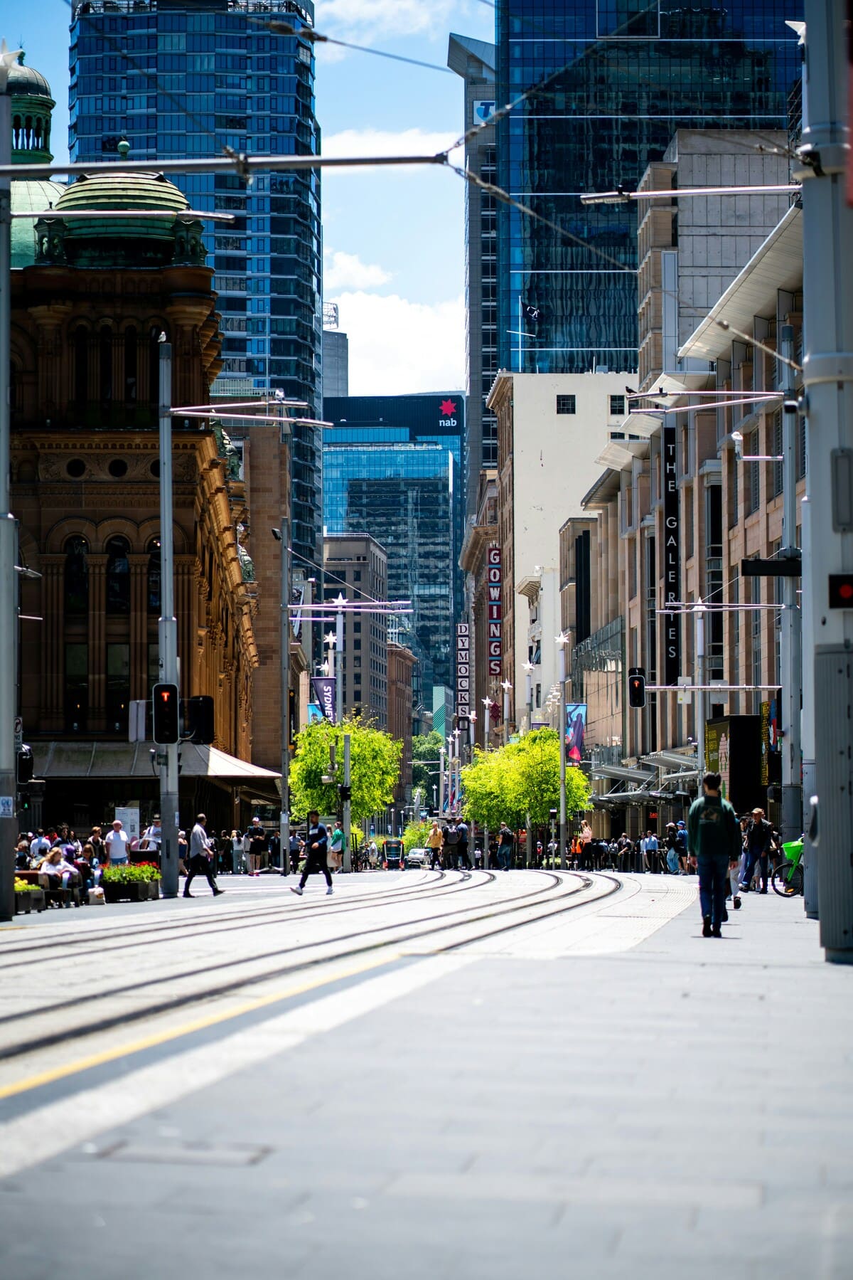 Sunlight reveals the city's hidden spectrum.
